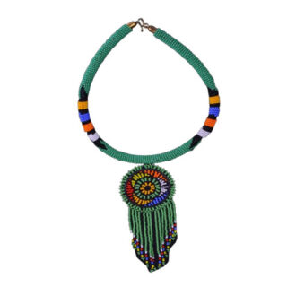 GREEN PLASTIC BEADED NECKLACE